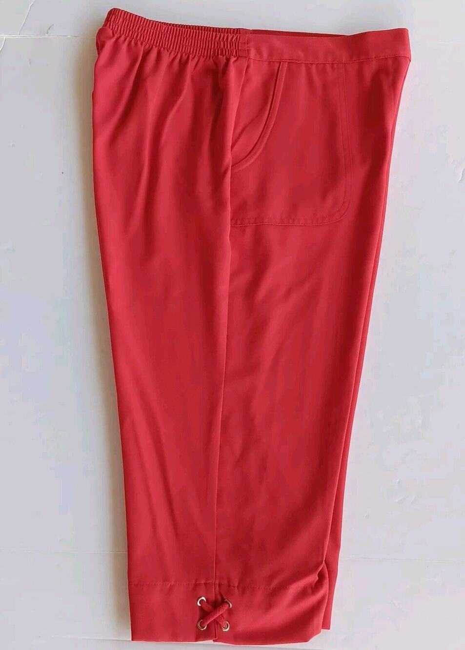 Alfred Dunner Capri Pants Women's Size 10 Petite Elastic Waist Stretch